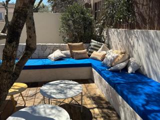 Cozy house with pool - 3