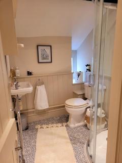 Cosy Llangattock Hideaway - 5