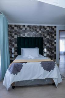 Towny Lodge - 1