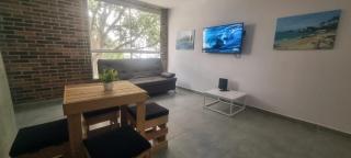 Cold AC, fast Wifi, best Laureles location and rates - 7