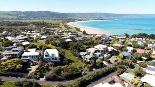 Marengo Views - 180 Degree Clifftop Ocean View Home - 7