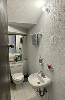 Casa Moderna, Ubicación Estrategjca - 5