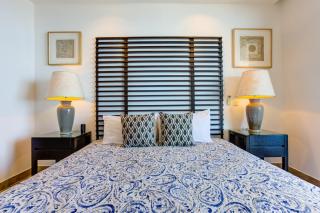 Signature Pinnacle Condo Ocean Views Infinity pool - 2