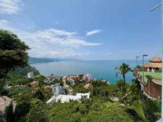 Oceanview Gem Pool & Balcony Conchas Chinas - 0