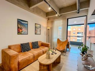 Modern Apartment with Balcony | Near El Poblado - 0