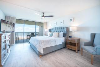 Cape Winds - Beachfront Pool, Sauna & Tennis near The Pier and Port Canaveral - 1