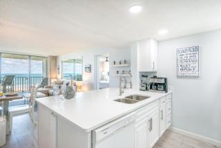 Cape Winds - Beachfront Pool, Sauna & Tennis near The Pier and Port Canaveral - 2