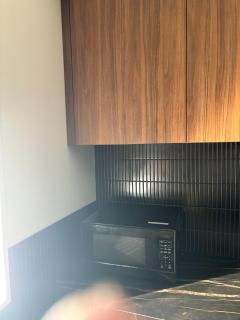 A space in a 2 bedroom house all anemities includef - 1