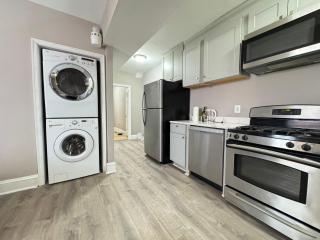 Modern 2BR 1-Block to Public Transit Near Downtown DC - 9