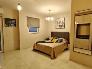 Spacious apartment in central Mellieha with terrace - 5