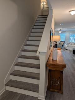 4 Bedroom Townhome in Beautiful Jacksonville, FL - 1