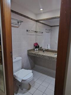 UH 406 3 pessoas com lazer e garagem Comfort Hotel - 2