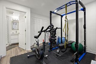 World Cup Ready 3BR House With Gym & Free Parking - 3