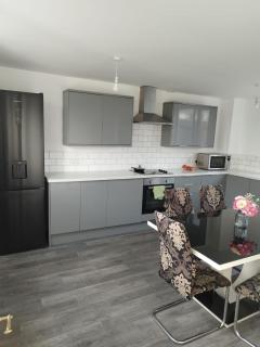 Tariq House - 2