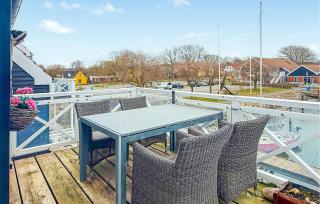 2 Bedroom Stunning Apartment In Borre - 2