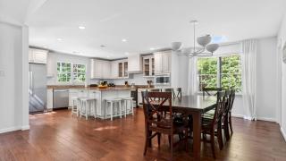 Wisteria by AvantStay Renovated Hilton Head Retreat • Pool Outdoor Kitchen Near Beach - 7