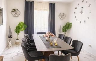 4 Bedroom Amazing Home In Sukosan - 6