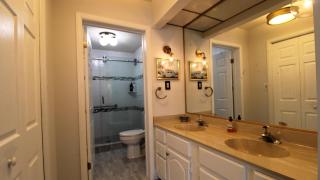 Water View, Lots Of Space, 10 Blocks To Cm Beach - 1