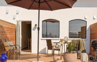 2 Bedroom Beautiful Apartment In Glemmingebro - 9