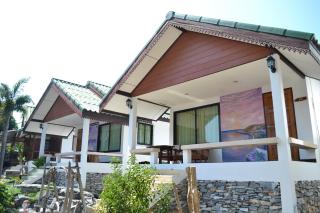 Benjaporn Bungalow - Ko Si Chang - 0
