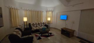 Sunset Villa 2km from Pune Airport - 1