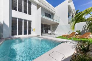 Coastal cool luxury Sunshine duplex heated pool - 1