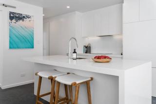 Luxury by the River -Stylish Duplex w Heated Pool - 4