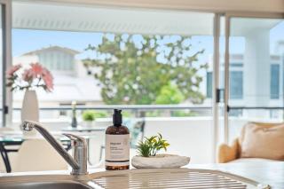 Prime Noosa location with pool - 5