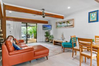 Great central Apt close to River - 0