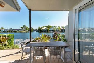 Sunseeker Sanctuary - Waterfront Noosa Townhouse - 7