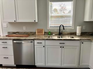 Casa Alegre - WiFi Spacious Stay Near RRG and Shops Great for Large Groups Remote Work Big Backyard and Fire Pit - 2