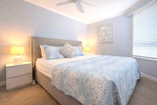 Ocean View Apt - 1 Min to Beach - 7