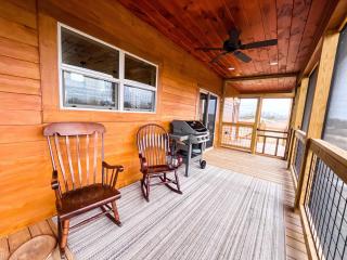 Cat's Cradle - RRG Sunset Views Hot Tub WiFi Pet Friendly Near Natural Bridge State Park - 5