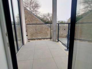 Appartement neuf au cœur du Palais - FR-1-418-275 - 3