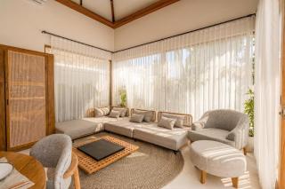 Casa Mira - Spacious 3BR Ubud Villa - 1