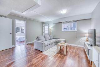 Cozy stay Near YVR 1Bed Sofa bed sleep4 - 3