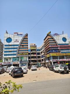Hotel Valentine - 1