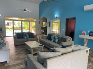 4bd 5ba Luxury Villa Hispaniola Residential - 9