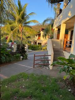 Coastal Breeze Retreat - 1