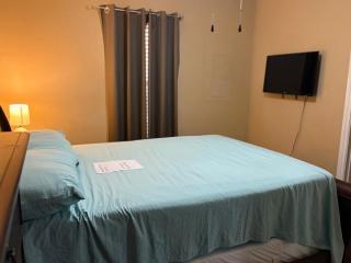Cozy Private Room Lake Tawakoni Home Near Park Pier - 4