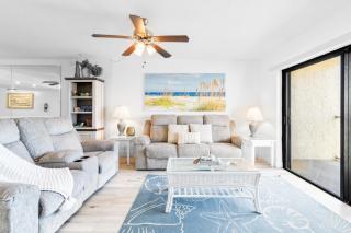 Canaveral Towers - Oceanfront and Penthouse Condos in Cocoa Beach by the Cruise Port - 3