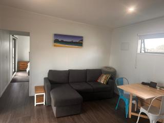 Whangamata Bach Life - 8