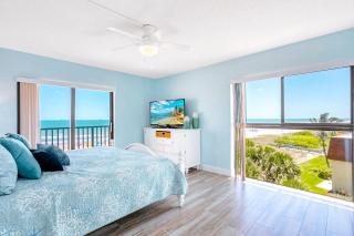 Chateau by the Sea - Cocoa Beach Oceanfront Penthouses with Rooftop Deck next to the Pier - 2