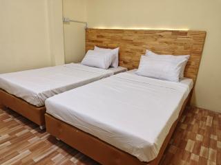 latitude 14 Room & breakfast - 4