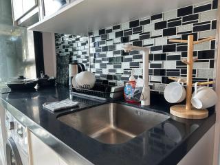 BKK Oasis Stylish Cozy Condo near MRT 200m - 3