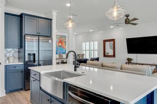 Saltwater Solace - 4 bedroom3 bath private home near boat ramp and Gulf of Mexico - 3