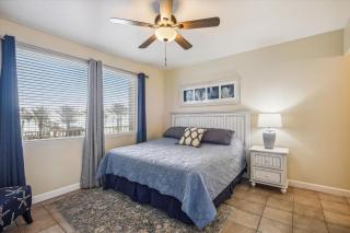 Shores of Panama 316 - 3rd Floor 1 Bedroom Sleeps 6. Reserved Parking - 7