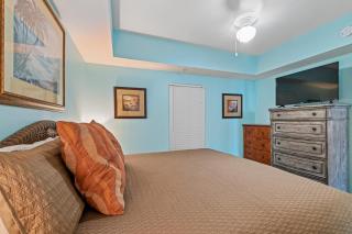 Calypso 1207W - 1 BedroomBunks Sleeps 6. Amazing View - 4