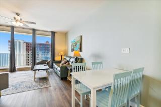 Shores of Panama 2026 - 1 BedroomBunksSleeps 6. Res. Parking - 4