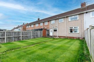 New Spacious 2BR Hartlepool Long Stay Deals - 5